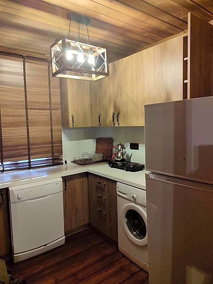 Karinna Orman Evleri