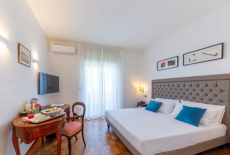Hotel Sakura, Sure Hotel Collection by Best Western