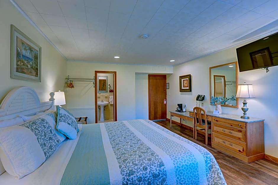Cape Pines Motel
