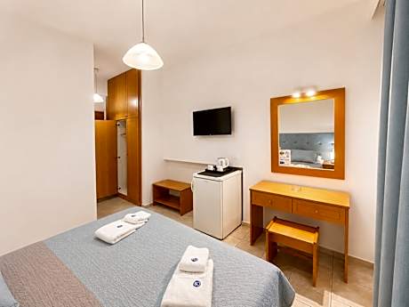 Double or twin room standard