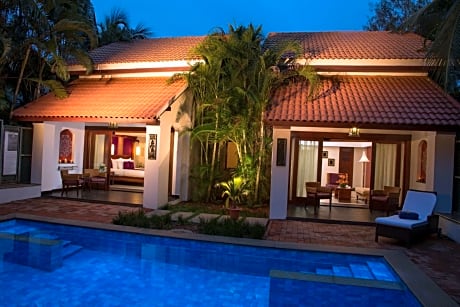 Villa With Pool