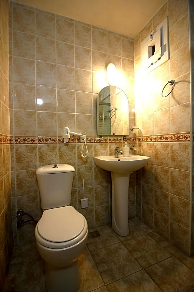 Bonapart Hotel