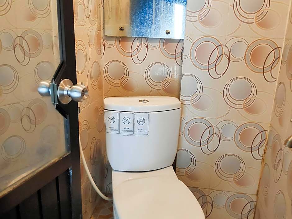 RedDoorz Syariah near Terminal Terpadu Langsa