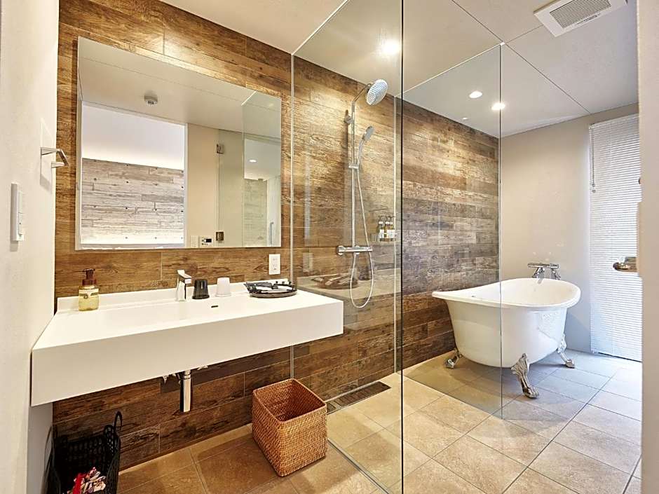 Yomitan Condhotel ND