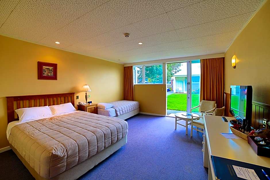 Brentwood Hotel