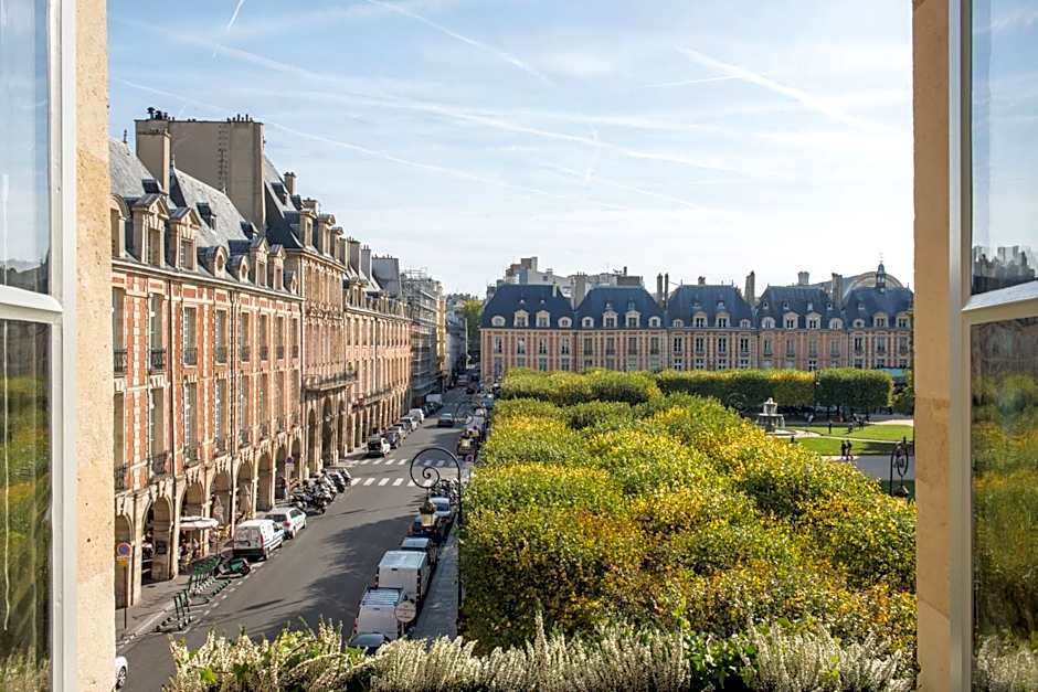 Cour des Vosges