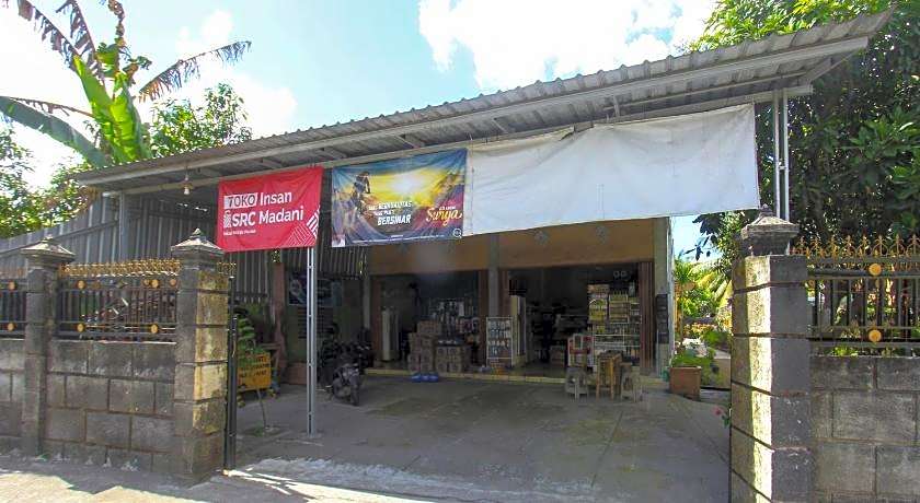 OYO Life 92829 Kos Insan Madani