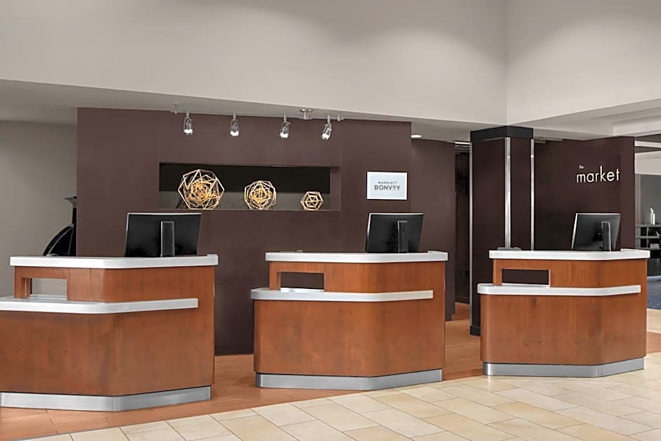 Courtyard by Marriott San Diego Central