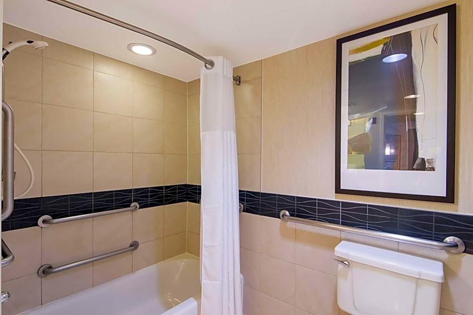 Sonesta ES Suites Chicago Downtown Magnificent Mile - Medical