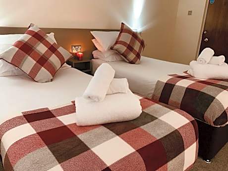 Twin Room with Shower