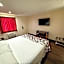 Razorback Inn