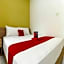 RedDoorz Plus @ Slamet Riyadi