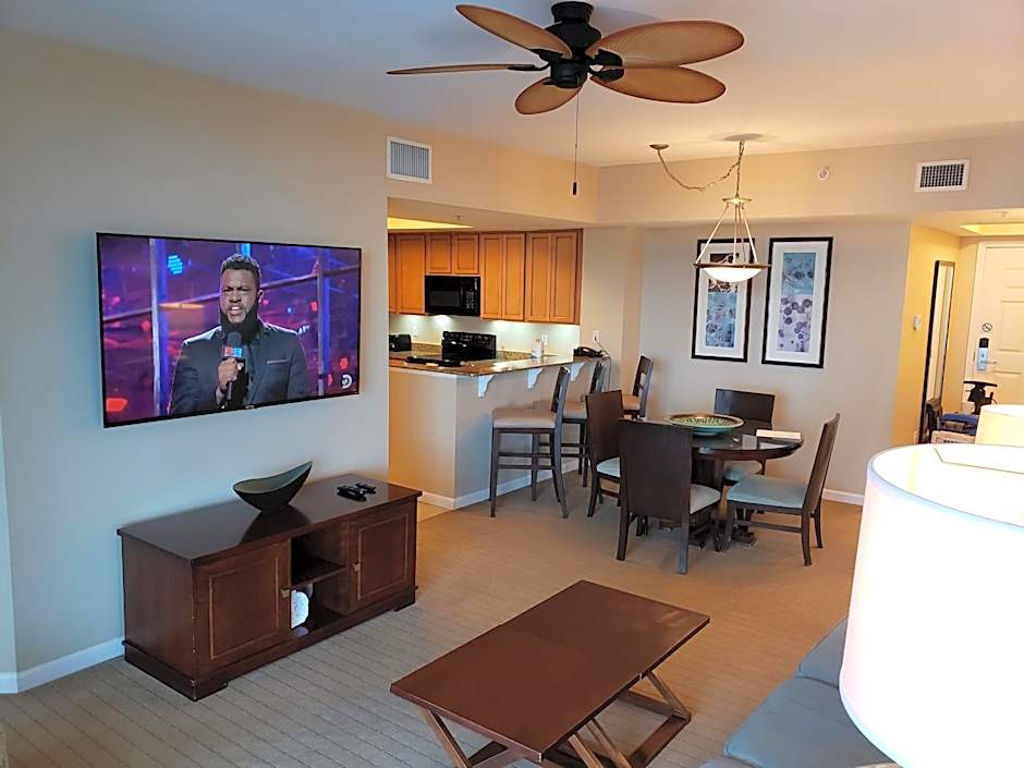 1815 A Slice of Heaven Destin - Pool & Ocean View