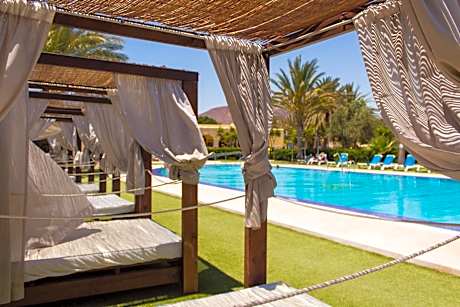 Complejo Turístico Los Escullos Cabo de Gata