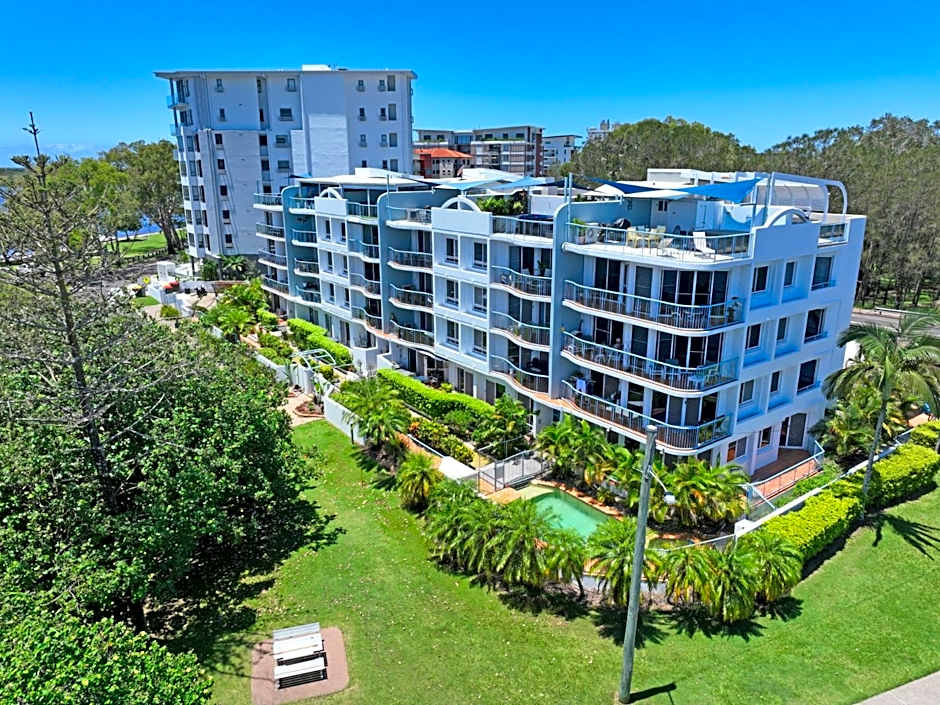 Reflections Holiday Apartments