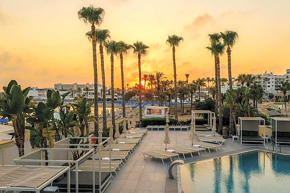 Tasia Maris Sands (Adults Only)