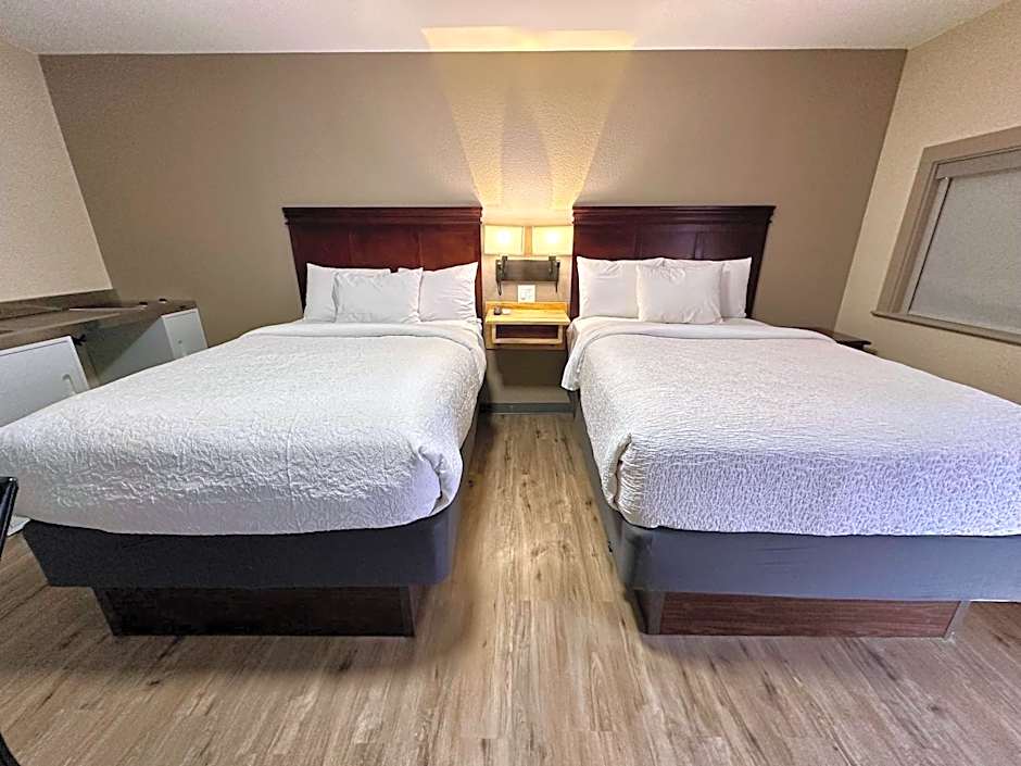 Wapiti Lodge
