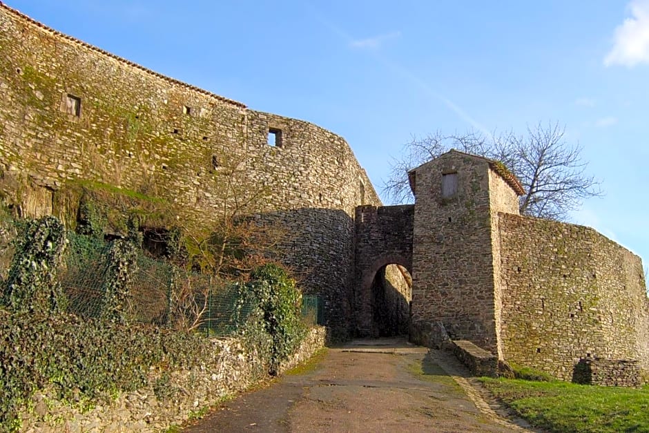 Chambres de la porte aux moines