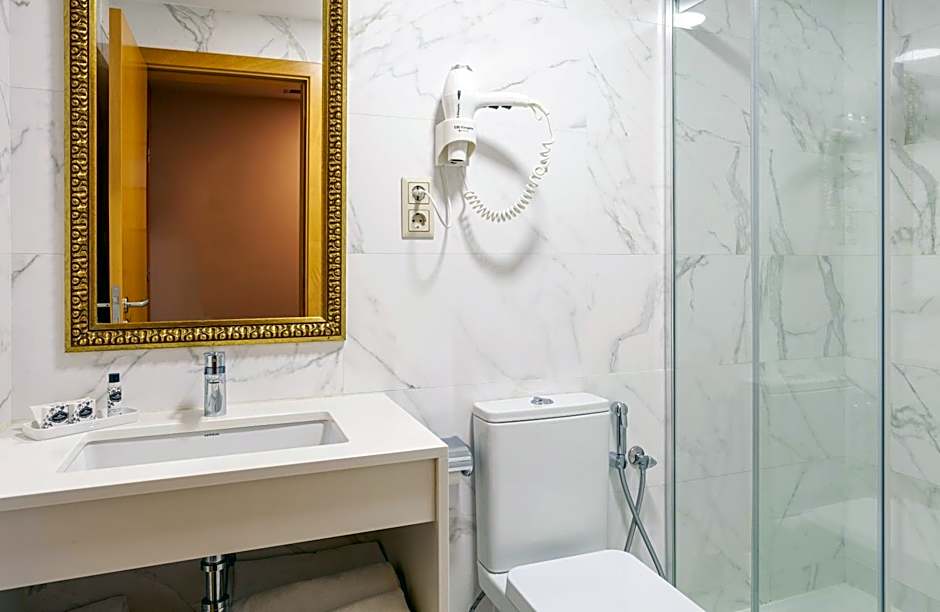 Hotel Lis Batalha Mestre Afonso Domingues