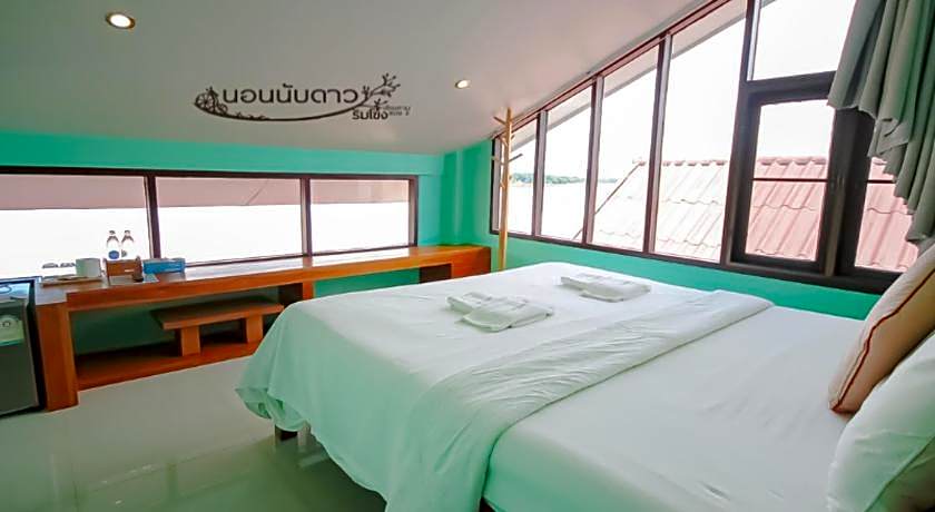 Norn Nab Dao Rimkhong Hotel
