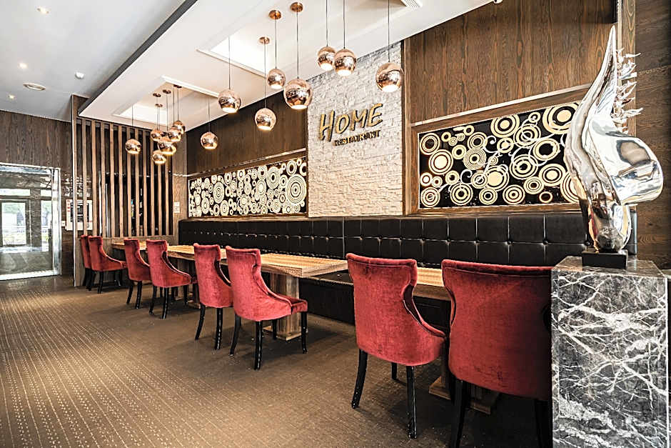 Global Traveler Hotel