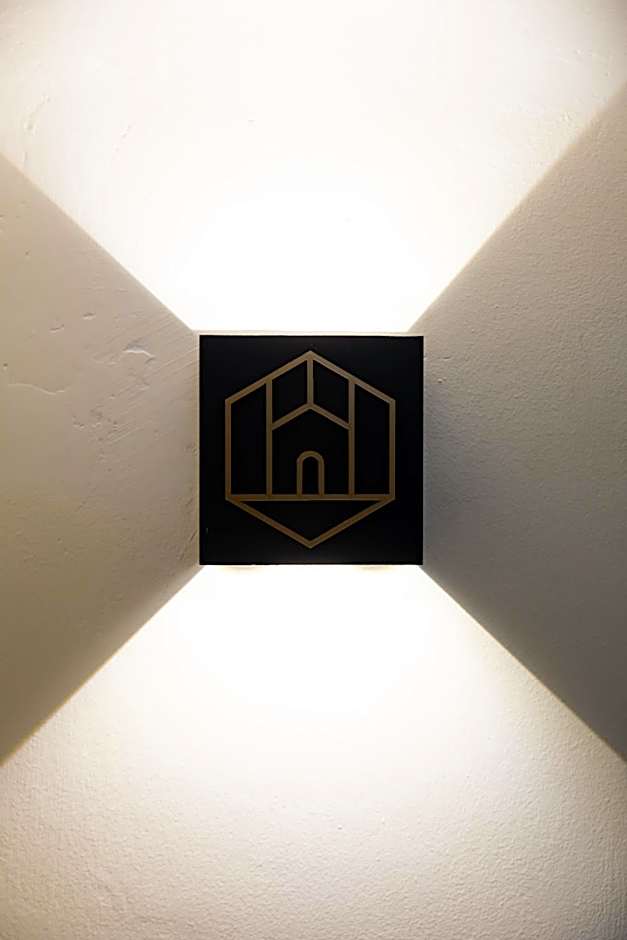 Geometric Art Home