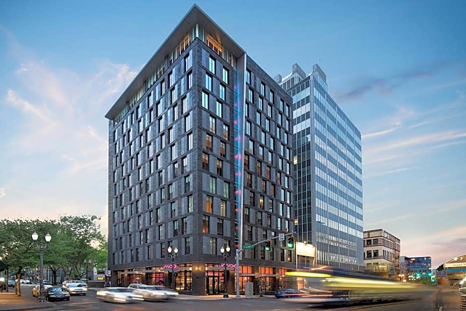 Moxy Portland Downtown