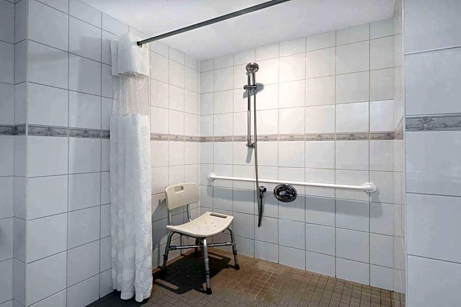 Ramada Plaza by Wyndham Gatineau/Manoir du Casino