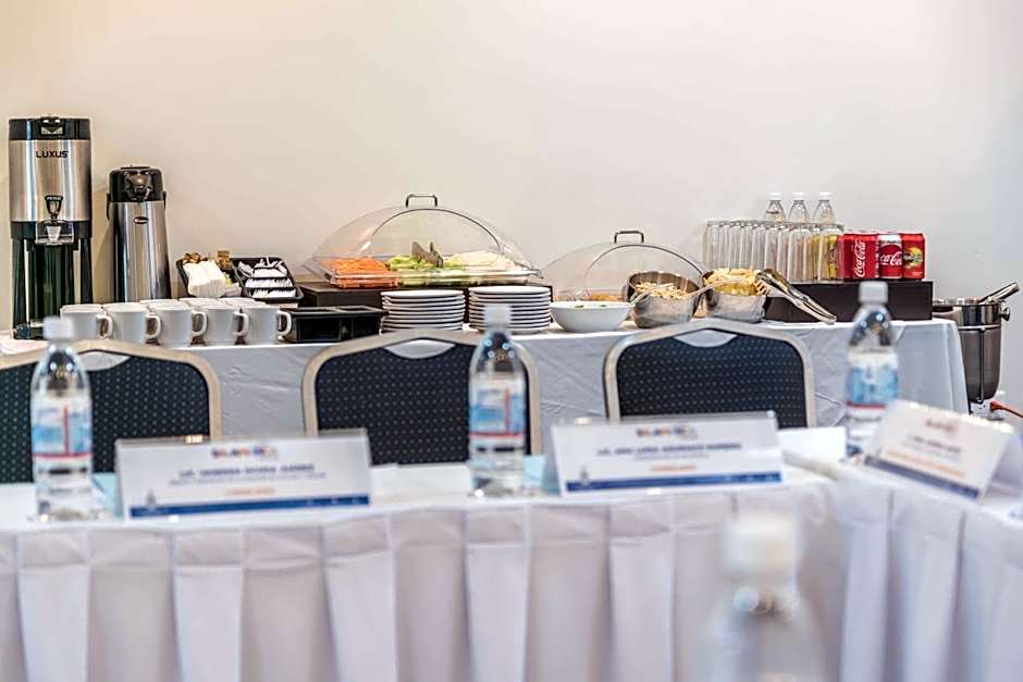 Hampton Inn & Suites by Hilton Salamanca Bajio