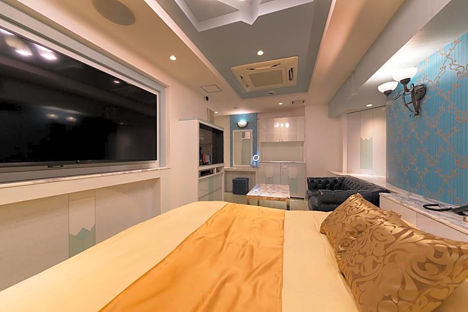 Hotel Luna Ikeda (Adult Only)