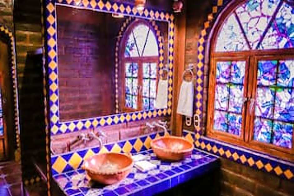 Capital O Colón, Ciudad Guzmán Jalisco