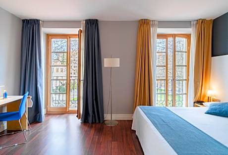 Double Room with City View