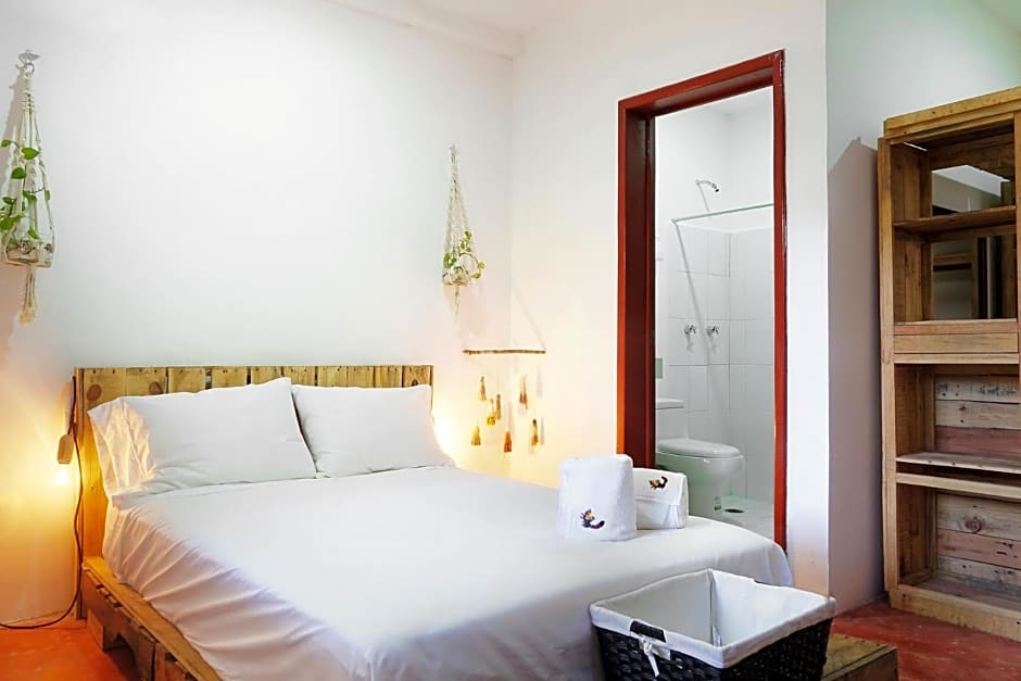 Red Panda Hostal