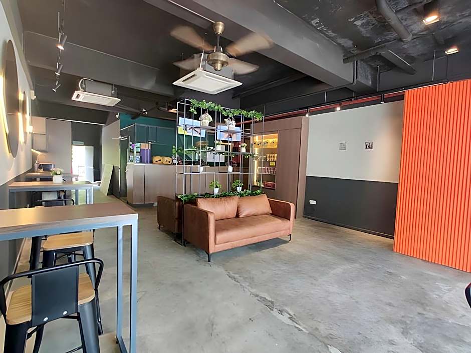 Smile Hotel Seri Kembangan