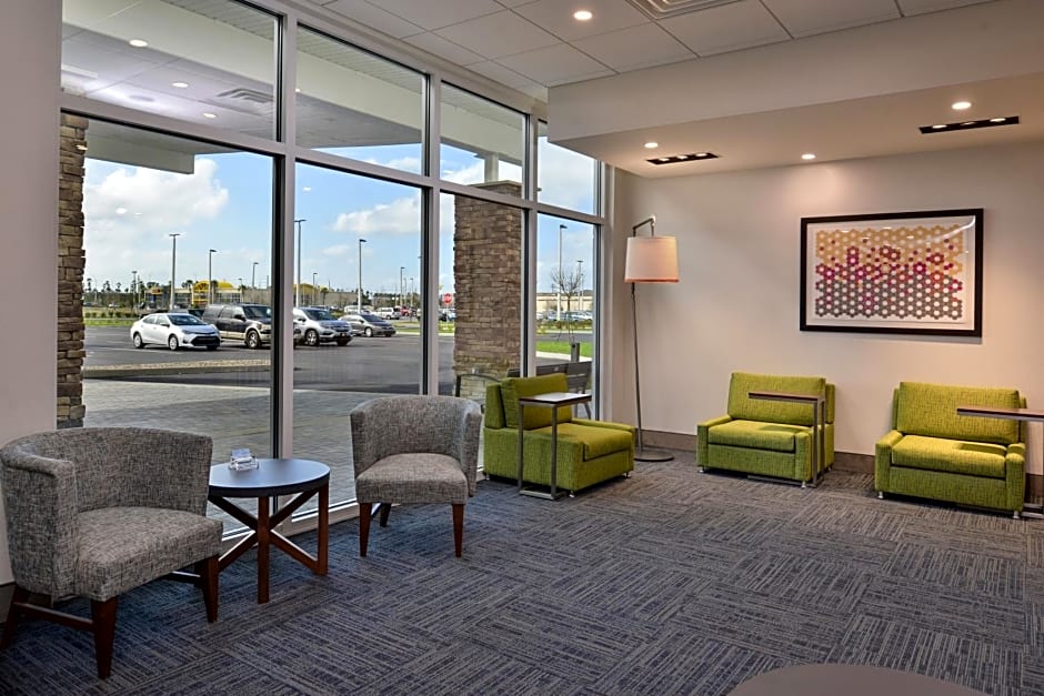 Holiday Inn Express & Suites West Melbourne By IHG
