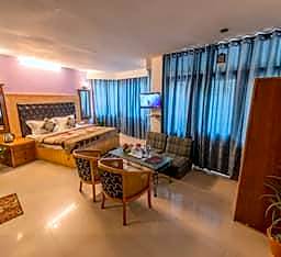 Hotel D' Chalet