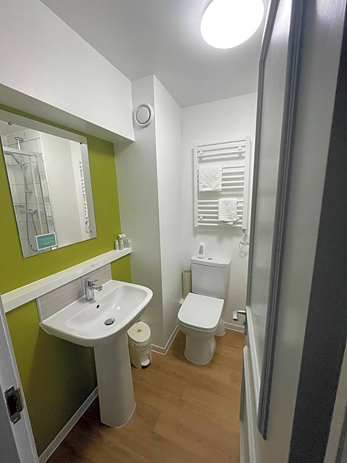 The Caledonian Hotel