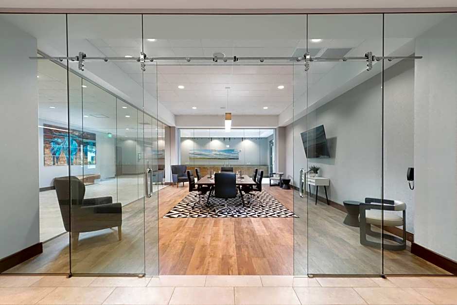 Marriott Dallas Allen Hotel & Convention Center