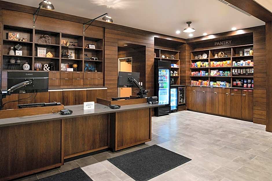 Four Points by Sheraton Olathe