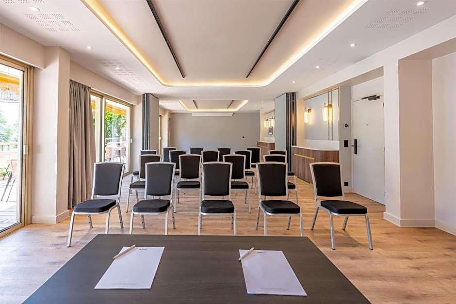 Radisson Hotel Cannes Seaside