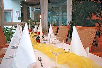 Hotel Romer