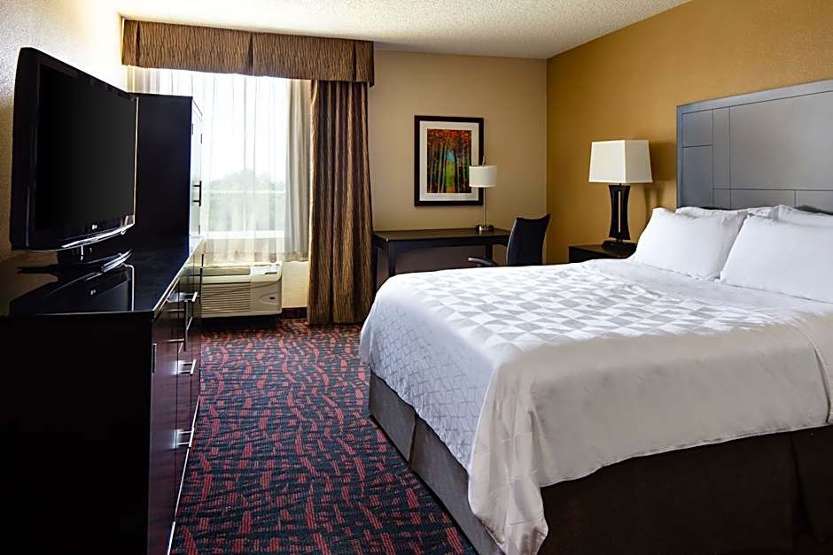 Holiday Inn Wichita East I-35 By IHG