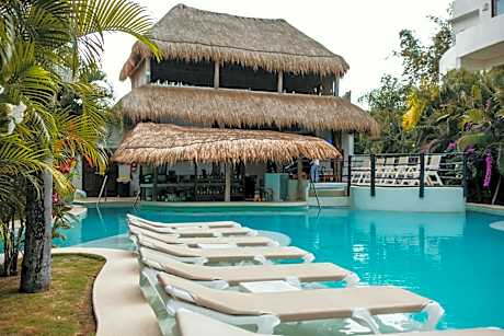 Mak Nuk Village - Clothing Optional