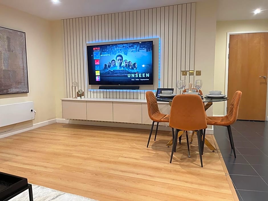 Vikings Apartment City Centre Exclusive Offers With Private Parking & Terrace