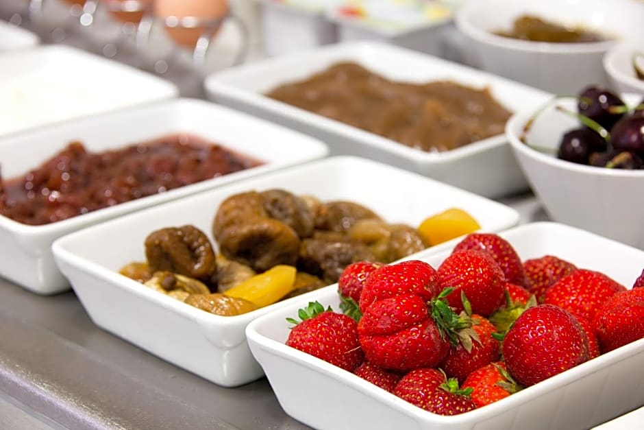 Logis Hotel De Paris