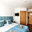 Sapphire Hotel Room Poznan
