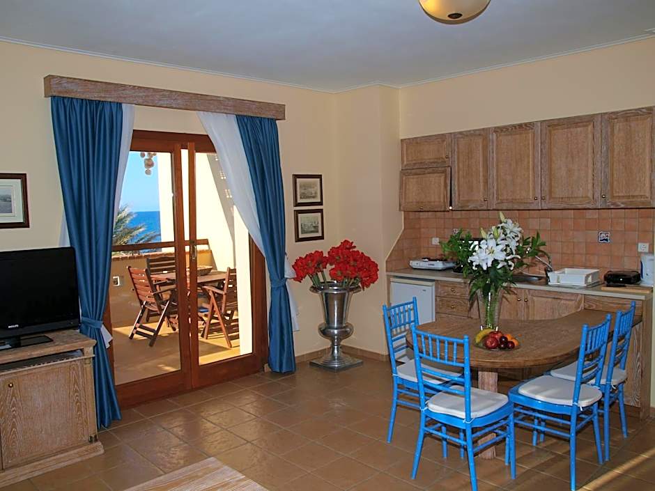 Mylos Hotel Apartments