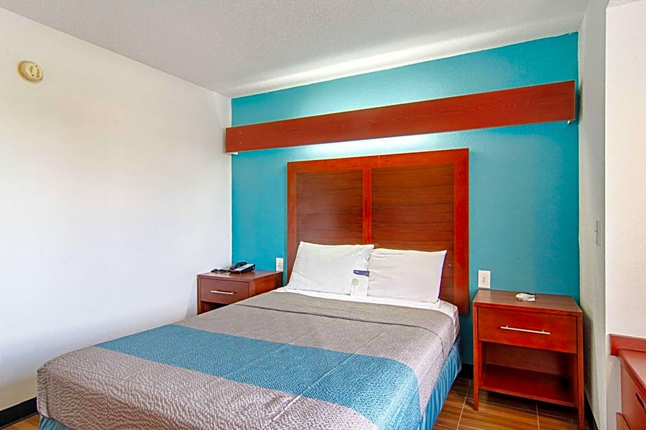 Americas Best Value Inn & Suites Brunswick