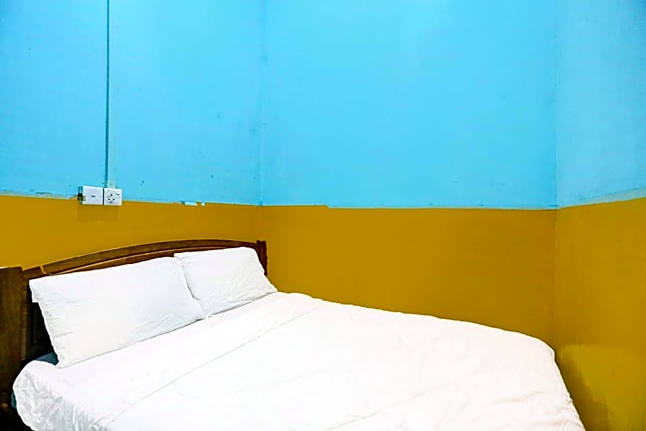 Hotel O Homestay Semarang Baru SyariahNearNagoya Hill Shopping Mall