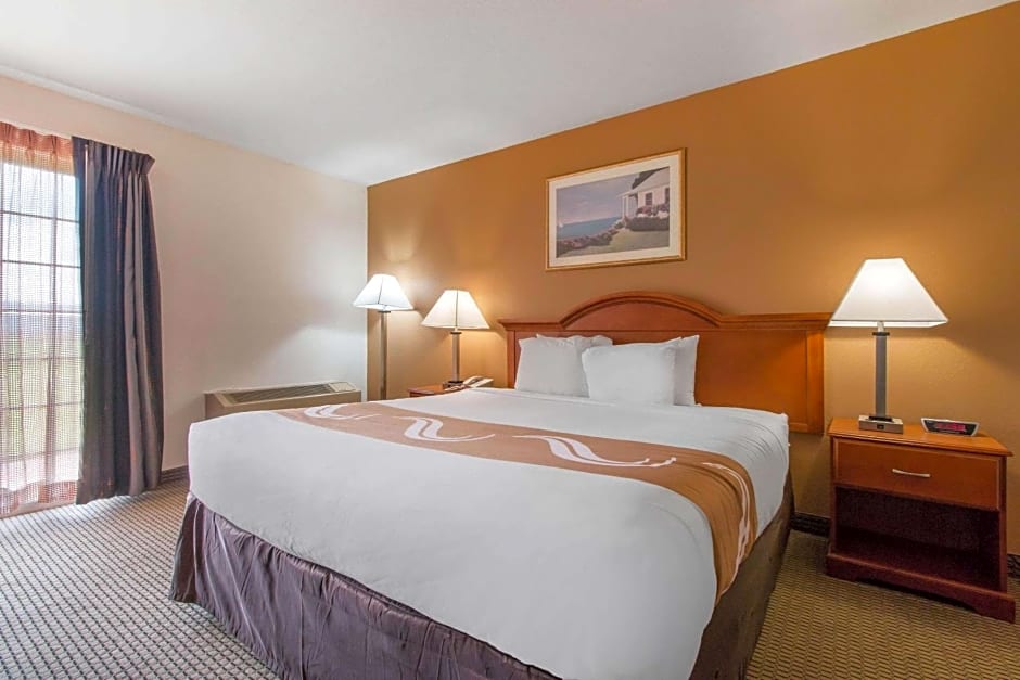 Quality Inn & Suites Crescent City Redwood Coast